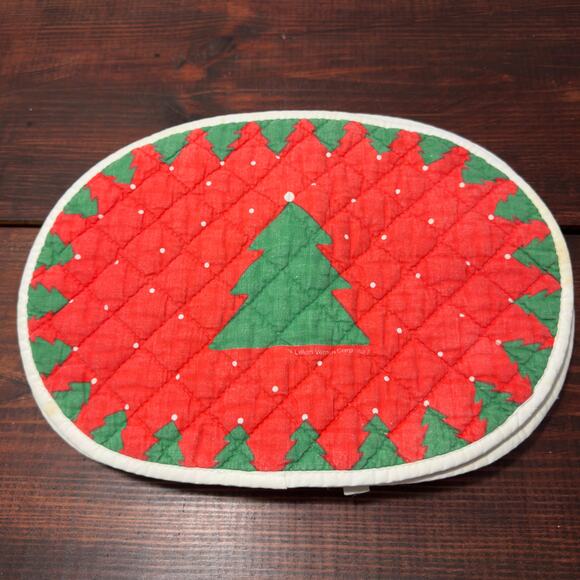 LILLIAN VERNON 1987 Vintage Christmas Tree Quilted Placemats Set of 8 - Picture 1 of 3